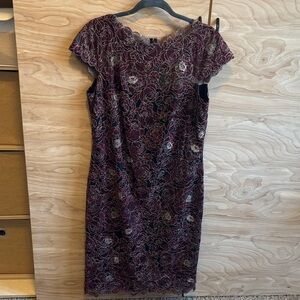 Tadashi Shoji Burgundy and Black Lace Midi Dress. Size 16P
